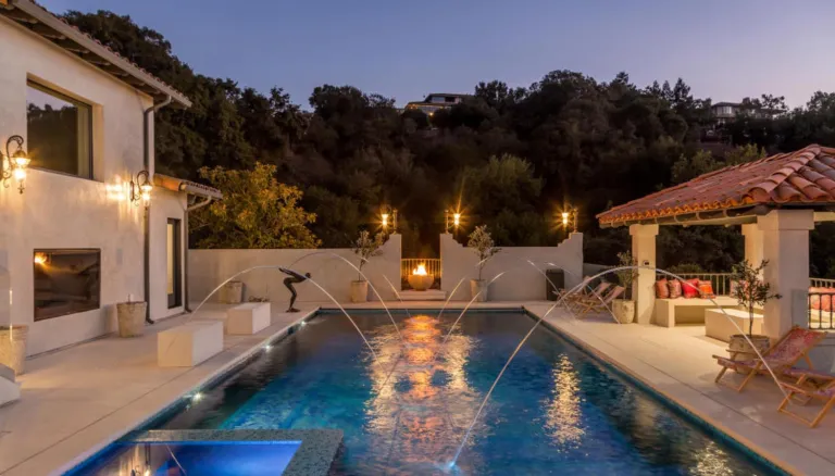 M. DESIGNS ARCHITECTS