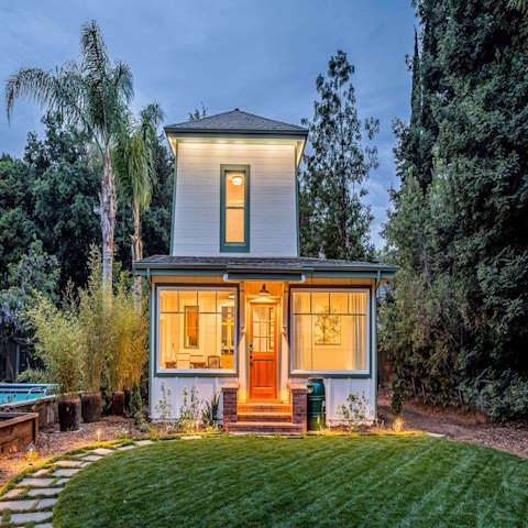 #R14 Portola Avenue Los Altos Water Tower