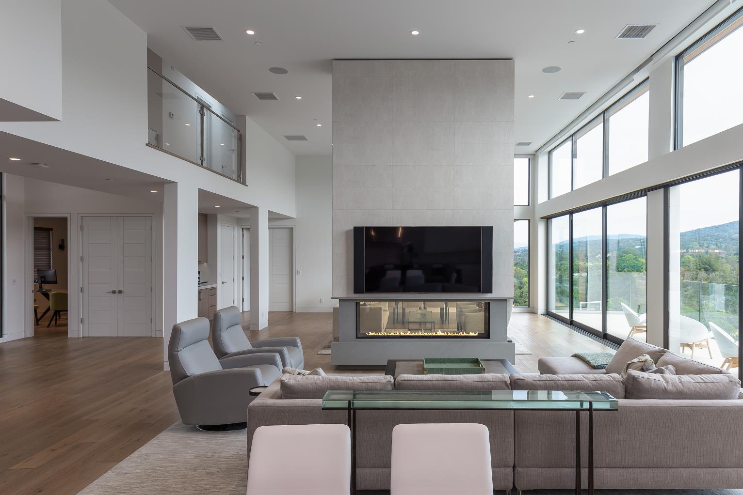 Los Altos hills, California, Architecture Design