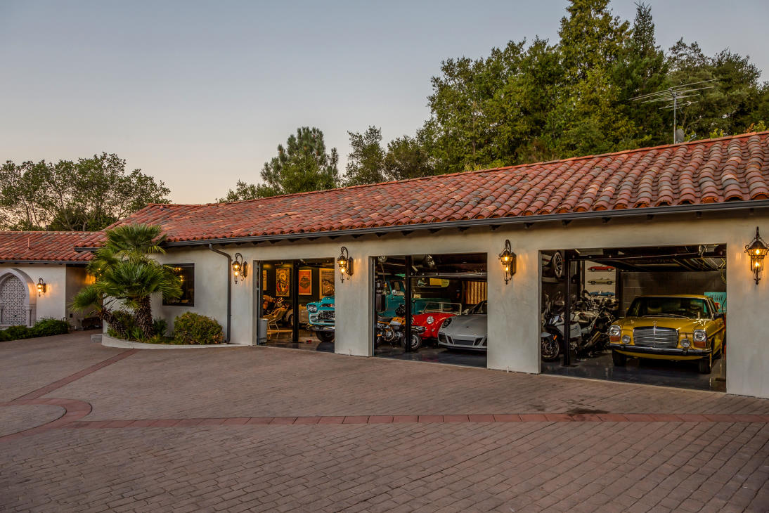 Los Altos hills, California, Architecture Design