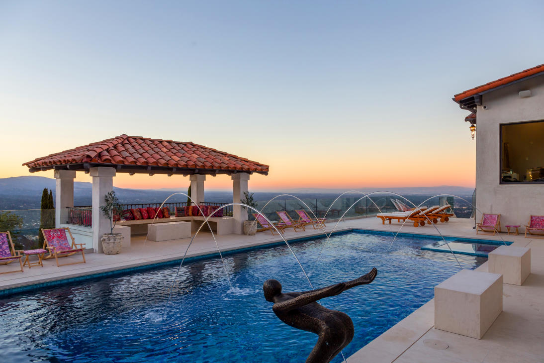 Los Altos hills, California, Architecture Design