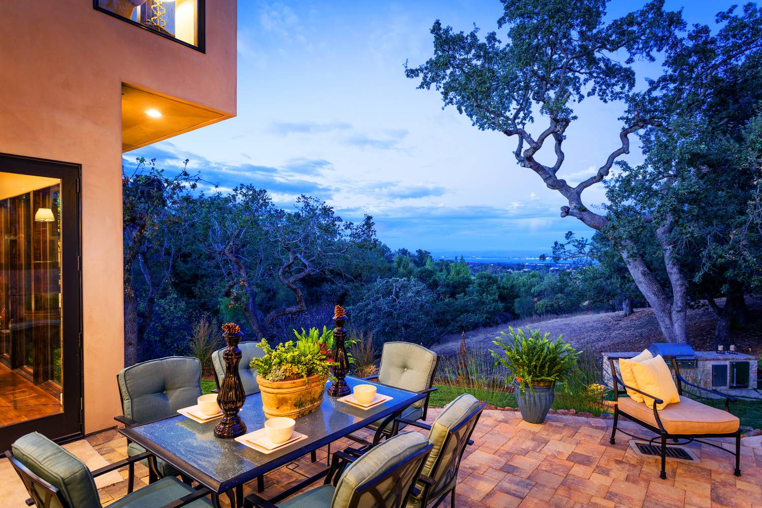 Los Altos hills, California, Architecture Design