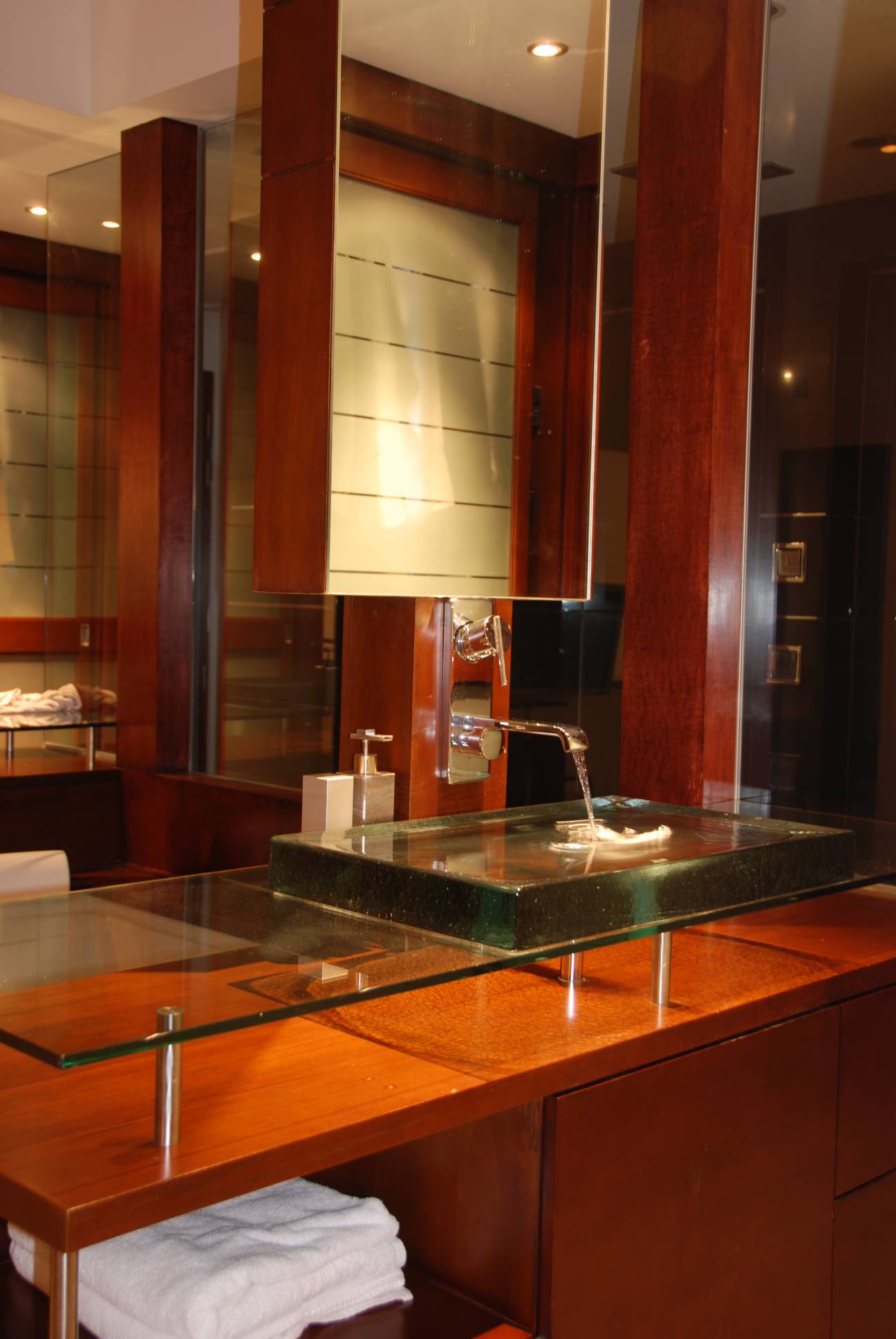 Los Altos hills, California, Architecture Design