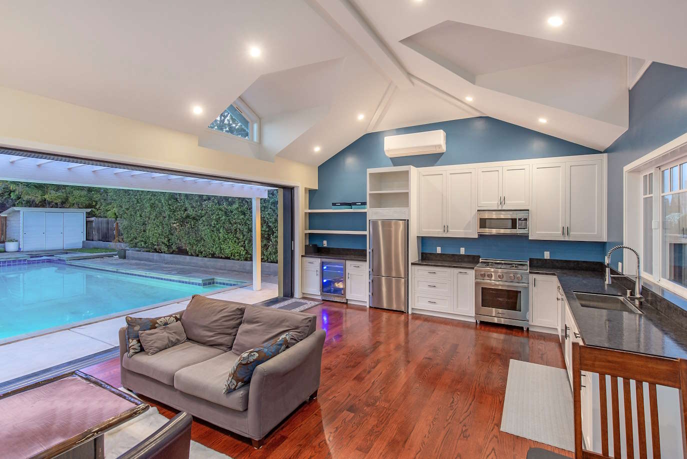 Los Altos hills, California, Architecture Design