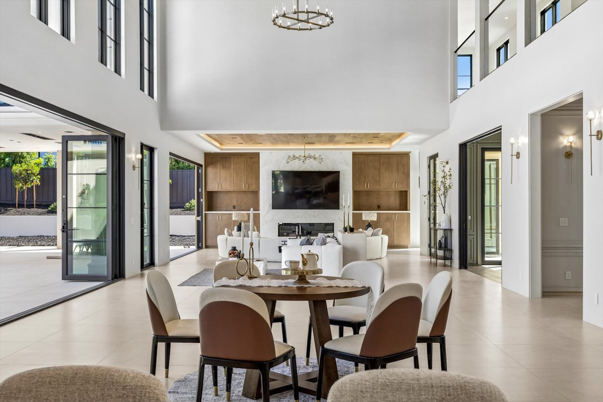 Los Altos hills, California, Architecture Design